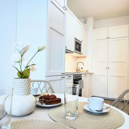 Apartment Cinnamon - Free Private Parking - Old Town - Air Conditioning Bratislava
