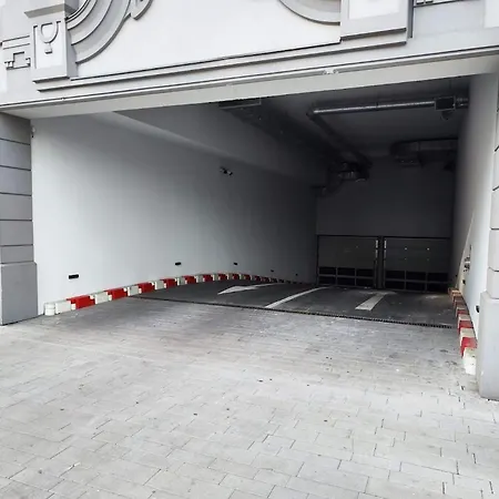 Apartment Cinnamon - Free Private Parking - Old Town - Air Conditioning
