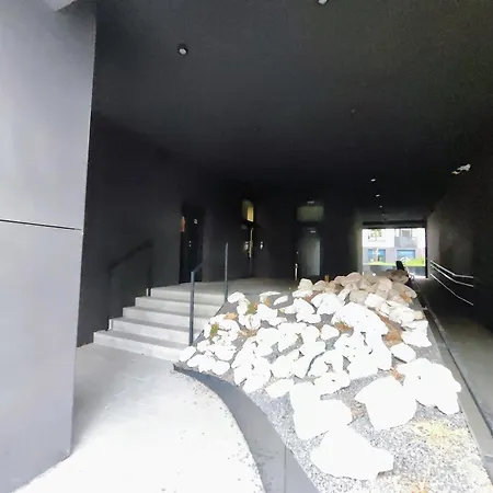 Cinnamon - Brand New - Presidential Garden - Air Conditioning - Free Parking