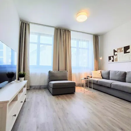 Cinnamon - Free Private Parking - Old Town - Air Conditioning Bratislava