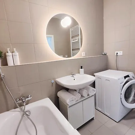 Cinnamon - Free Private Parking - Old Town - Air Conditioning Lägenhet *